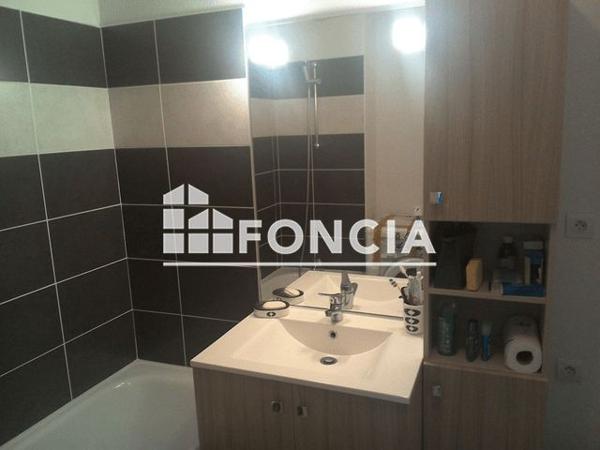 Location Appartement 2 pièces 40.17 m² - 2 RUE PABLO PICASSO Niort 79000