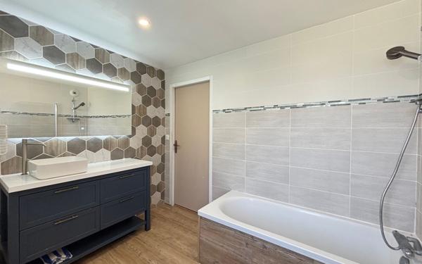 Maison à vendre    3 pièces • 85 m2 Saint-Laurent-du-Pont