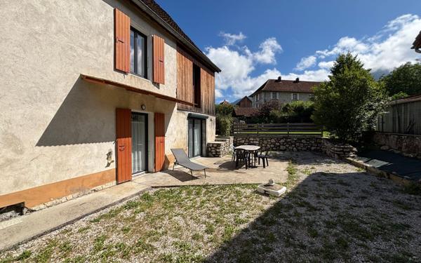 Maison à vendre    3 pièces • 85 m2 Saint-Laurent-du-Pont