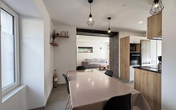 Maison à vendre    3 pièces • 85 m2 Saint-Laurent-du-Pont