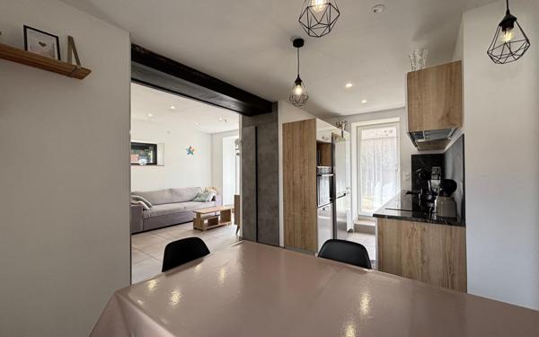 Maison à vendre    3 pièces • 85 m2 Saint-Laurent-du-Pont