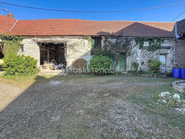 A 20 minutes de Pontoise, chargée d'histoire et pleine de charme, cette authentique bâtisse offre aujourd'hui une belle maison familiale d'environ 261m² habitable aux volumes généreux.

Elle se compose notamment :
+ d'une cuisine ouverte sur salle à manger,
+ d'un salon chaleureux avec cheminée,
+ de 5 grandes chambres dont une avec salle de bain privative,
+ grenier aménagé,
+ garage, cave,
+ ainsi que nombreuses dépendances.

L'ensemble est implanté sur une vaste parcelle offrant calme, espace et de nombreuses possibilités :

+ Grande maison familiale,
+ Résidence secondaire,
+ Activité professionnelle,
+ Projet d'aménagement ou patrimonial.

Les amateurs de bien atypiques apprécieront le cachet de l'ancien, l'histoire du lieu et le fort potentiel qu'offre cette propriété rare sur le secteur.

Le village dispose des commodités essentielles ( écoles, mairie, poste) ainsi que d'un cadre de vie agréable dont un golf avec restaurant au sein même du village.

Emmanuelle ESCALONA

Mandataire BSK immobilier