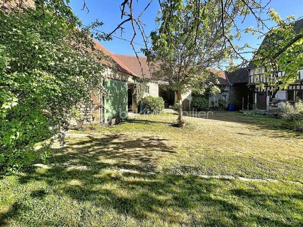 A 20 minutes de Pontoise, chargée d'histoire et pleine de charme, cette authentique bâtisse offre aujourd'hui une belle maison familiale d'environ 261m² habitable aux volumes généreux.

Elle se compose notamment :
+ d'une cuisine ouverte sur salle à manger,
+ d'un salon chaleureux avec cheminée,
+ de 5 grandes chambres dont une avec salle de bain privative,
+ grenier aménagé,
+ garage, cave,
+ ainsi que nombreuses dépendances.

L'ensemble est implanté sur une vaste parcelle offrant calme, espace et de nombreuses possibilités :

+ Grande maison familiale,
+ Résidence secondaire,
+ Activité professionnelle,
+ Projet d'aménagement ou patrimonial.

Les amateurs de bien atypiques apprécieront le cachet de l'ancien, l'histoire du lieu et le fort potentiel qu'offre cette propriété rare sur le secteur.

Le village dispose des commodités essentielles ( écoles, mairie, poste) ainsi que d'un cadre de vie agréable dont un golf avec restaurant au sein même du village.

Emmanuelle ESCALONA

Mandataire BSK immobilier