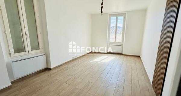 Location Appartement 2 pièces 44 m² - Marseille 13012
