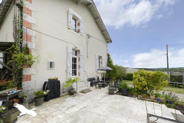 Maison à vendre |  Saint-Amant |  7 pièces | 185 m²
