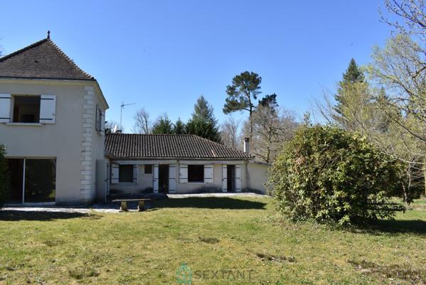 MAISON DE CHARME SUR TERRAIN DE 14000 M2