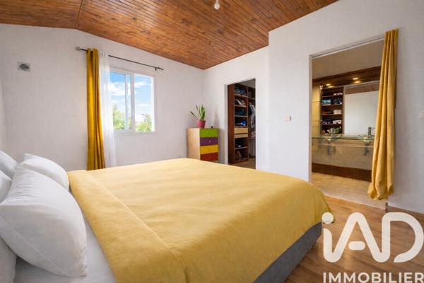 Maison à vendre 4 pièces 118 m² Le Tampon