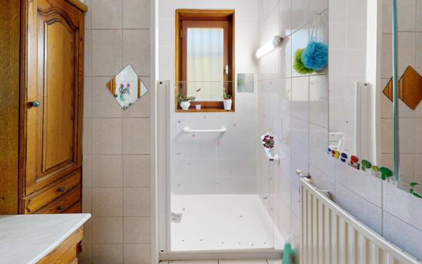 Maison à vendre    4 pièces • 86,57 m2 Saint-Étienne