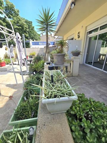 Marseille (13009) 4 appartements sans travaux gros revenus locatifs