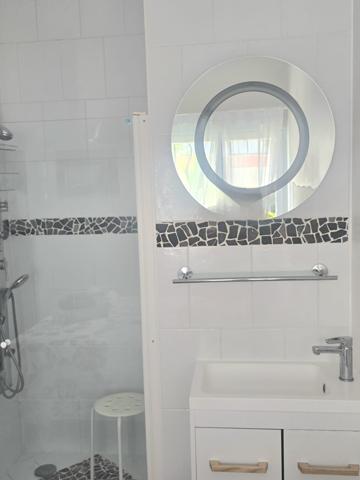 Marseille (13009) 4 appartements sans travaux gros revenus locatifs