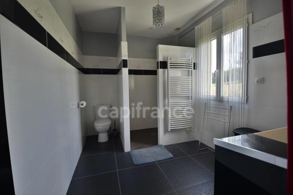 Propriété 5 chambres - T3 attenant - garage XXL - piscine à MARMANDE (47)