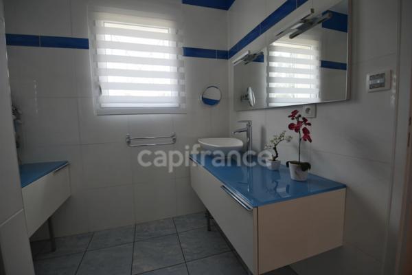 Propriété 5 chambres - T3 attenant - garage XXL - piscine à MARMANDE (47)
