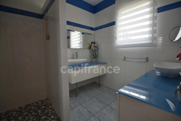 Propriété 5 chambres - T3 attenant - garage XXL - piscine à MARMANDE (47)