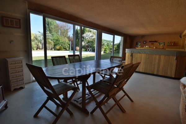 Propriété 5 chambres - T3 attenant - garage XXL - piscine à MARMANDE (47)