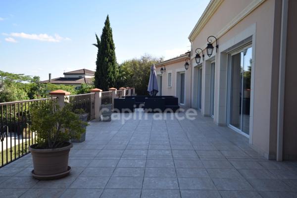 Propriété 5 chambres - T3 attenant - garage XXL - piscine à MARMANDE (47)