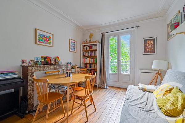 Appartement F2 à vendre  2 pièces - 55,17 m 2   PARIS  - 75010