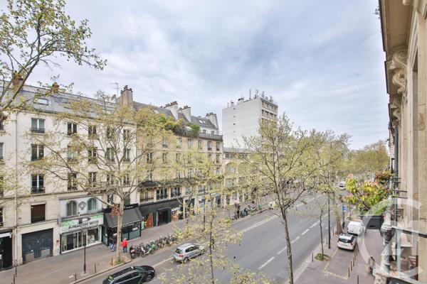 Appartement F2 à vendre  2 pièces - 55,17 m 2   PARIS  - 75010