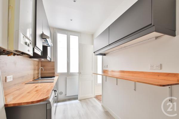 Appartement F2 à vendre  2 pièces - 55,17 m 2   PARIS  - 75010
