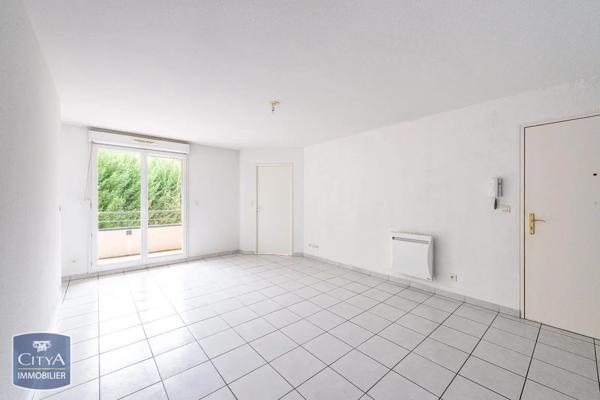 Appartement à vendre 2 pièces 53.6m² Le Cateau-Cambrésis (59360)