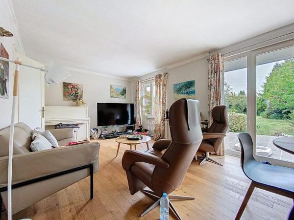 Maison mitoyenne 1 côté Marcq-en-Baroeul 84 m²