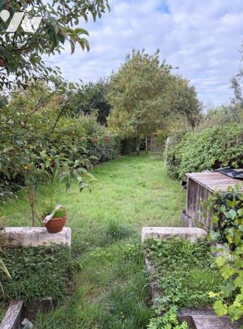 A VENDRE à REZE - TROIS MOULINS - Une Maison de 164m2 hab. avec jacuzzi et jardin de 595m2