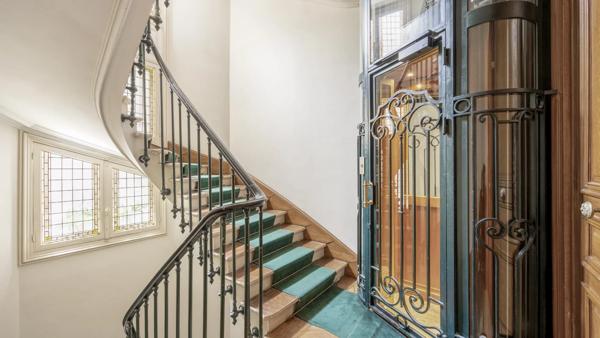 Appartement Paris 16e - RUE DE LA POMPE