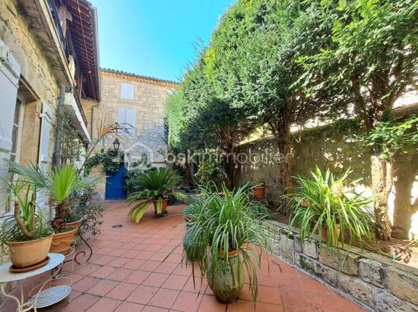 Maison de ville de 288 m²