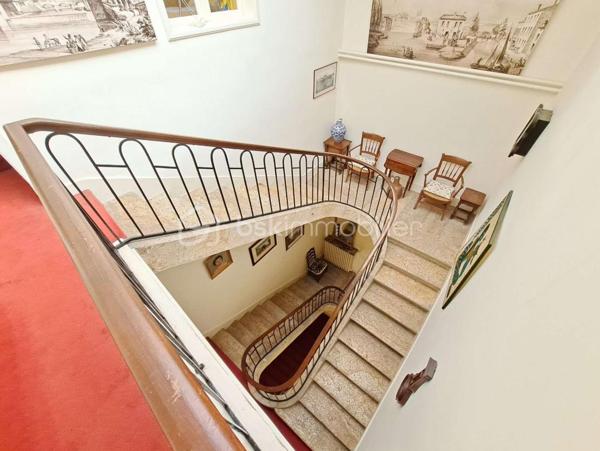 Maison de ville de 288 m²