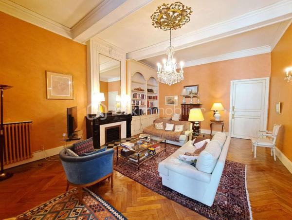 Maison de ville de 288 m²