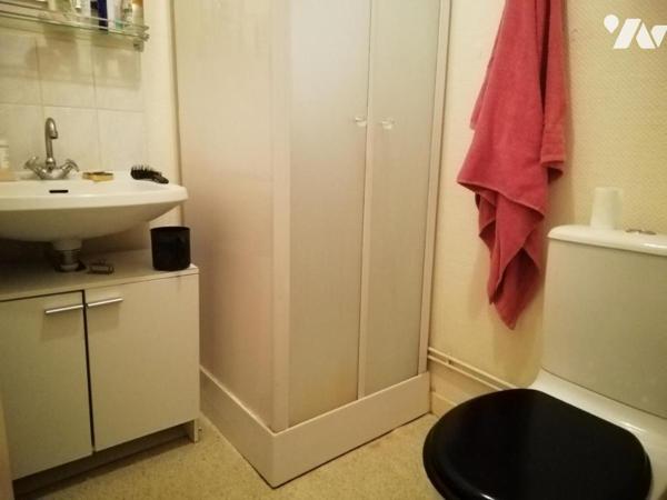 BESANCON PROCHE CENTRE UN LOT DE DEUX studios 