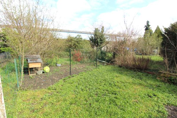 Nevers (58000) Appartement duplex avec garage et jardin privatif