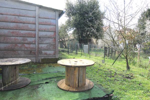 Nevers (58000) Appartement duplex avec garage et jardin privatif