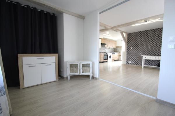Nevers (58000) Appartement duplex avec garage et jardin privatif