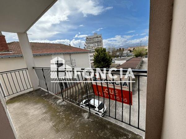 Location Appartement 2 pièces 55.35 m² - CHEMIN DU VALENTIN Bourg Les Valence 26500