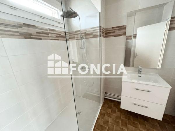 Location Appartement 2 pièces 55.35 m² - CHEMIN DU VALENTIN Bourg Les Valence 26500