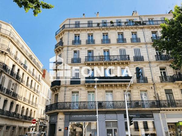 Location Appartement 4 pièces 71.8 m² - 2 RUE D'ANTRECHAUS Toulon 83000