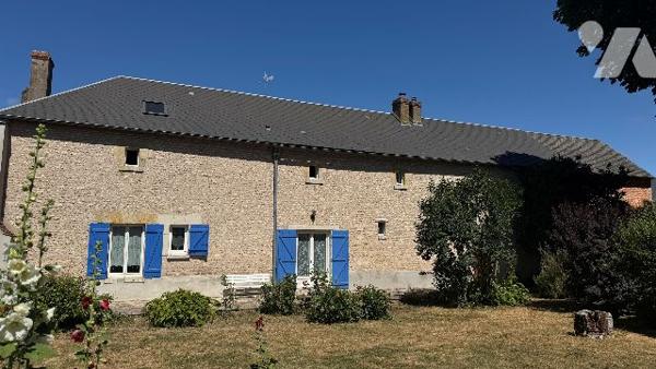 Grande maison à vendre hyper centre de JANVILLE EN BEAUCE en Eure-et-Loir (28310)