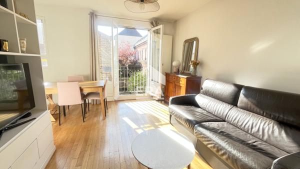 3 pièces au pied du Metro Jean Jaurès ligne 10