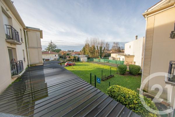 Appartement à vendre  3 pièces - 53,11 m2 LE TAILLAN MEDOC - 33