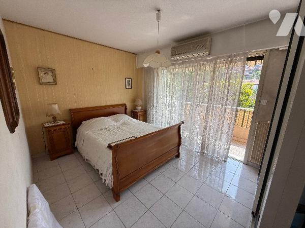 En exclusivité au calme au Cœur des Vespins dans une résidence de standing , un 3 pièces traversant.