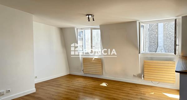 Location Appartement 2 pièces 42.1 m² - Paris 75008