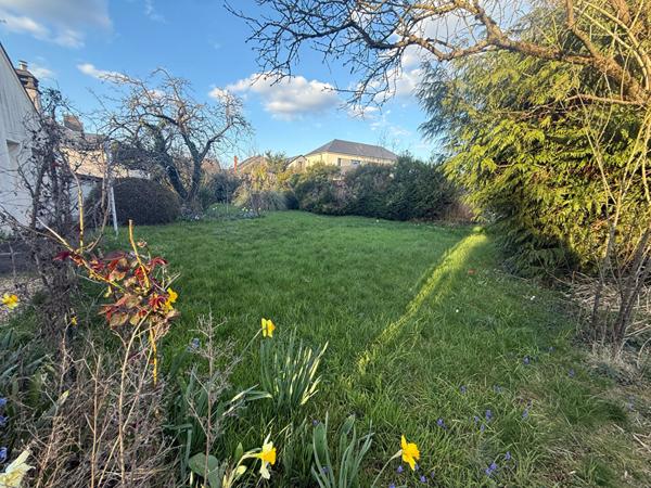 Maison familiale 165 m²,  4 chambres ,  Jardin sans vis-à-vis,  Proche Gare de Fleury-les-Aubrais