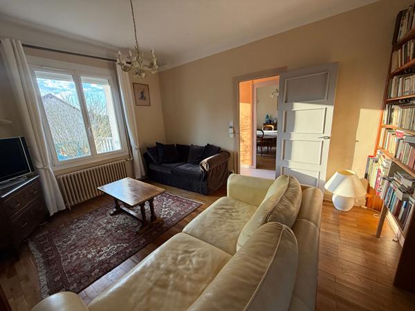 Maison familiale 165 m²,  4 chambres ,  Jardin sans vis-à-vis,  Proche Gare de Fleury-les-Aubrais