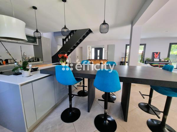 Maison 8 pièces - 180 m² Bien prestige