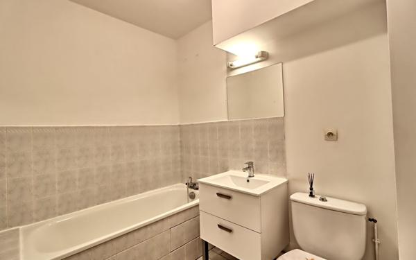 Appartement à vendre    2 pièces • 37,60 m2 Pont-Sainte-Maxence