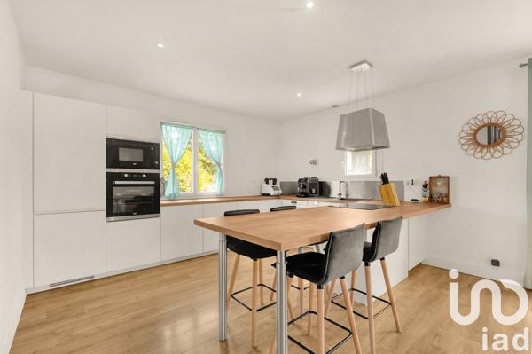 Maison à vendre 5 pièces 117 m² Lespinasse