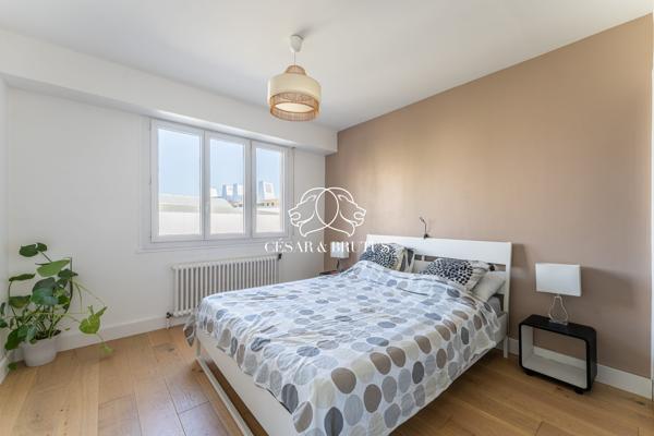 COEUR GRATTE-CIEL – Lumineux T4 de 102m² avec loggia, parking