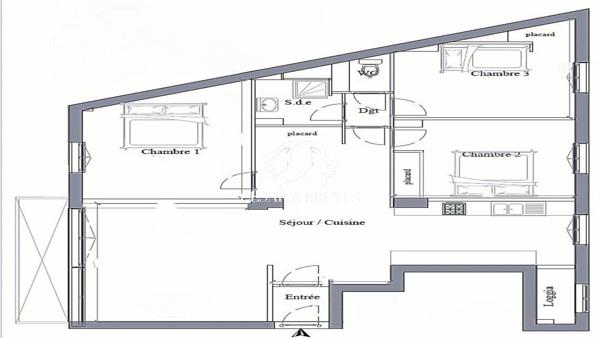 COEUR GRATTE-CIEL – Lumineux T4 de 102m² avec loggia, parking
