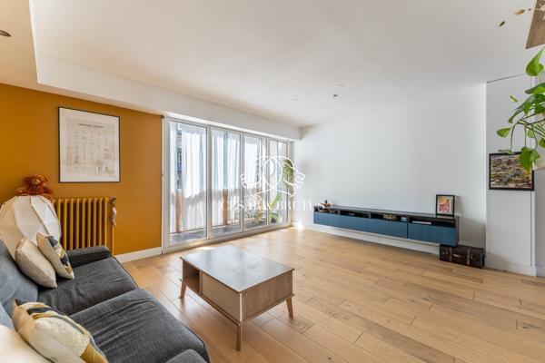 COEUR GRATTE-CIEL – Lumineux T4 de 102m² avec loggia, parking