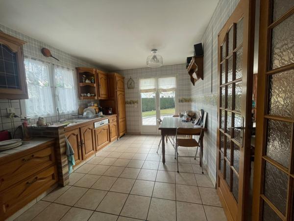 Maison - 6 pièces - 200 m²